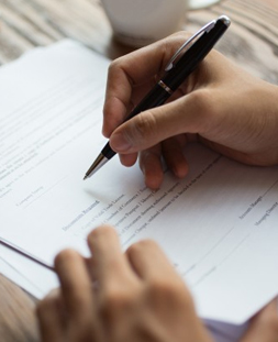 بهترین وکیل ارث و میراث در باقرشهر